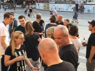 photo/06cc3668-f62f-4184-b13b-e52f6f3dfbff-3