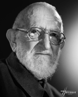 ABBE_PIERRE-24x30-1999.jpg